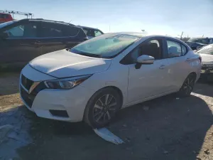 Nissan Versa SV 1.6L 4 2021