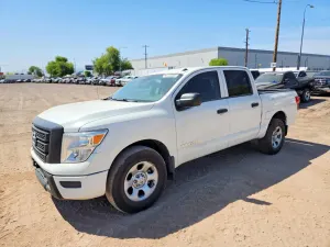 Nissan Titan S 5.6L 8 2021