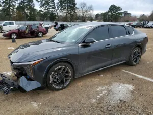 Kia K4 GT LINE 2.0L 4 2025