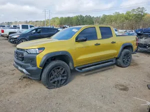 Chevrolet Colorado 2.7L 4 2023