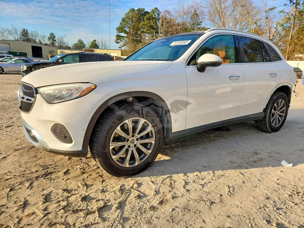 Mercedes-Benz GLC 300 2.0L 4 2025
