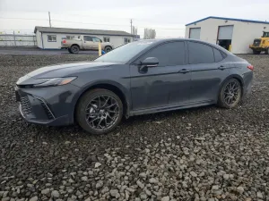 Toyota Camry XSE 2.5L 4 2025