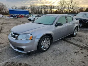 Dodge Avenger SE 2.4L 4 2013