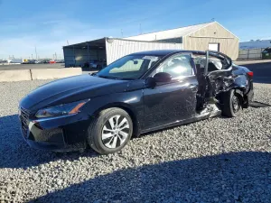 Nissan Altima S 2.5L 4 2024