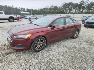 Ford Fusion SE 2.5L 4 2015