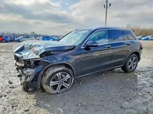 Mercedes-Benz GLC 300 2.0L 4 2022