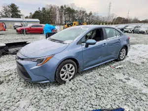 Toyota Corolla LE 2.0L 4 2025