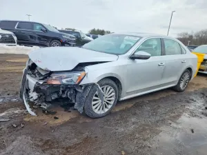 Volkswagen Passat SE 1.8L 4 2016