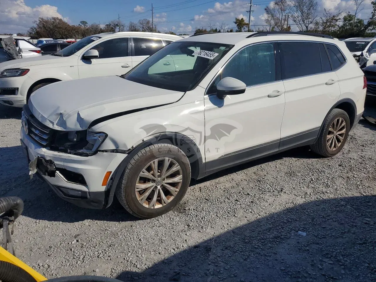 Volkswagen Tiguan SE 2.0L 4 2018