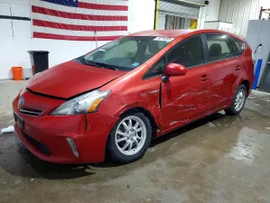 Toyota Prius 1.8L 4 2014