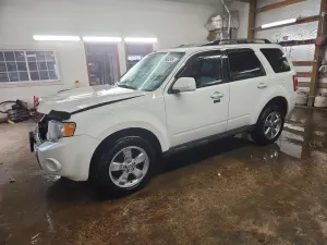 Ford Escape LIMITED 2.5L 4 2012