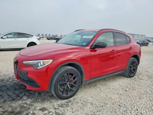 Alfa Romeo Stelvio 2.0L 4 2020
