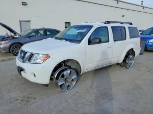 Nissan Pathfinder 4.0L 6 2011