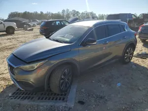 Infiniti QX30 BASE 2.0L 4 2018