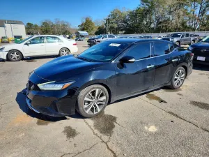 Nissan Maxima S 3.5L 6 2019