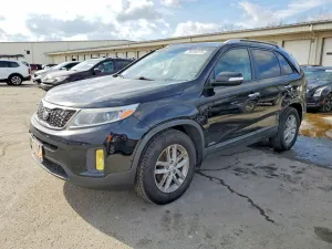 Kia Sorento LX 2.4L 4 2015