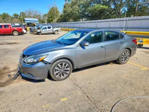 Nissan Altima 2.5 2.5L 4 2017