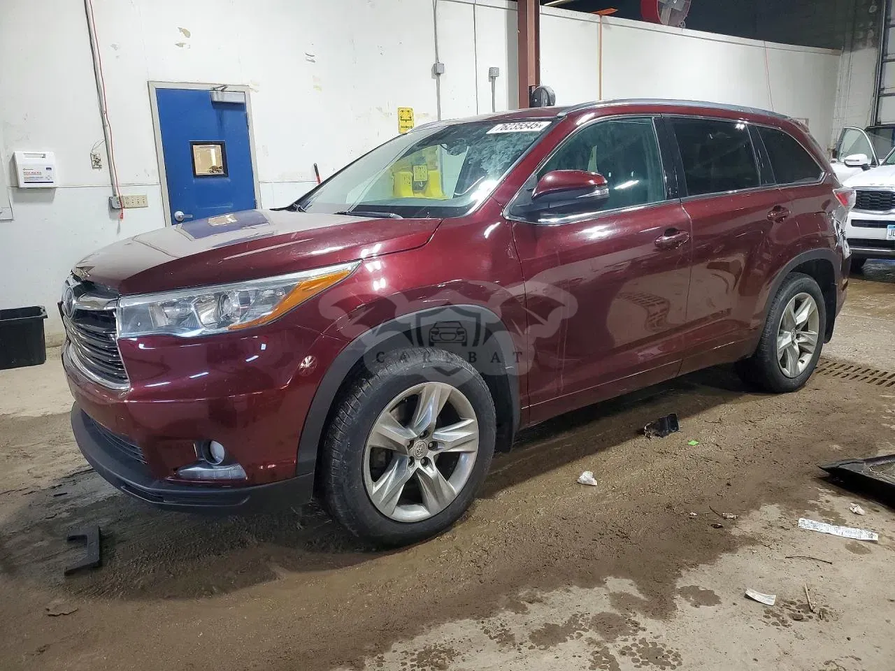 Toyota Highlander LIMITED 3.5L 6 2015