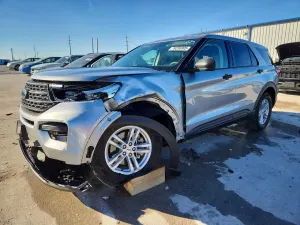 Ford Explorer 2.3L 4 2023