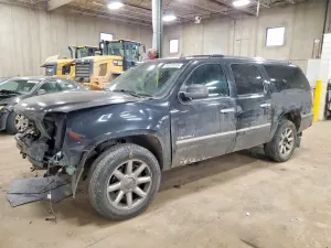 GMC Yukon DENALI 6.2L 8 2012