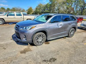 Toyota Highlander SE 3.5L 6 2018