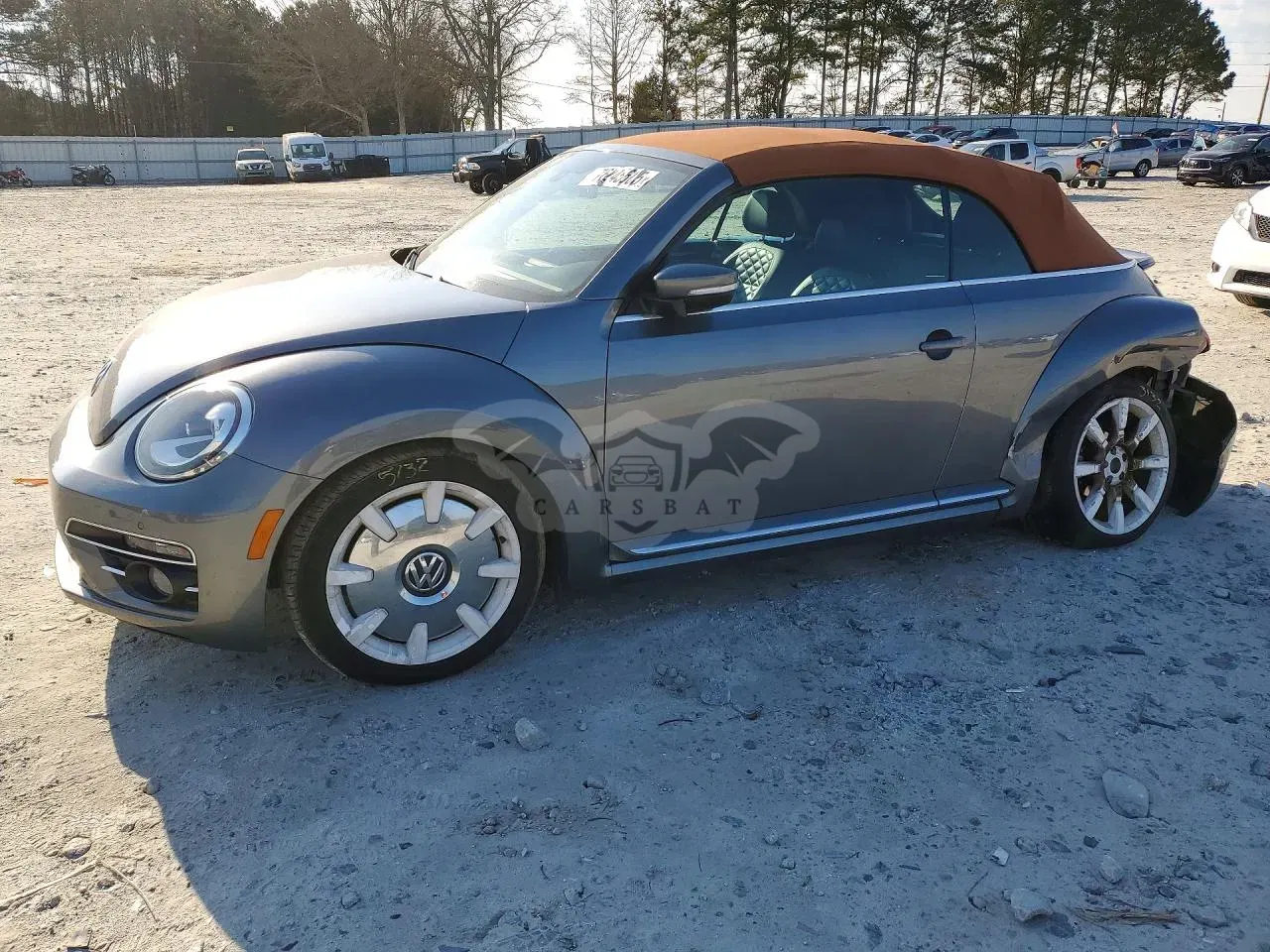 Volkswagen Beetle S 2.0L 4 2019