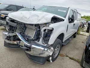 Ford F-250 SUPER DUTY 6.2L 8 2021