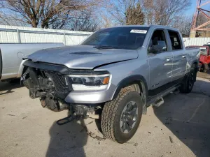 RAM 1500 REBEL 5.7L 8 2020