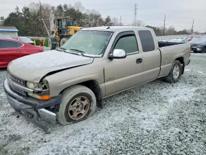 Chevrolet Silverado 1500 C1500 5.3L 8 2002