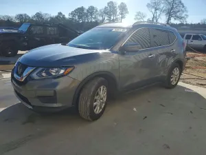 Nissan Rogue S 2.5L 4 2020