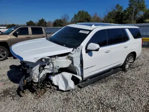 GMC Yukon DENALI 6.2L 8 2022