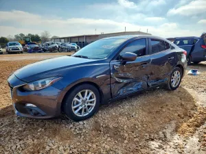 Mazda 3 GRAND TOURING 2.0L 4 2016