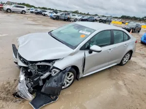 Toyota Corolla LE 2.0L 4 2026