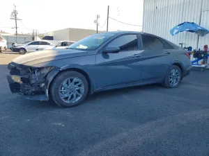 Hyundai Elantra BLUE 1.6L 4 2024