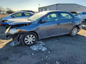 Toyota Corolla BASE 1.8L 4 2010