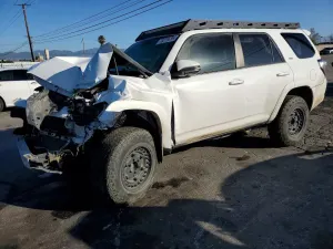 Toyota 4Runner SR5/SR5 PREMIUM 4.0L 6 2017