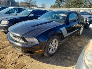 Ford Mustang 3.7L 6 2012