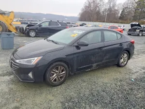 Hyundai Elantra SEL 2.0L 4 2019