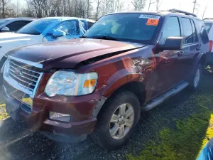Ford Explorer XLT 4.0L 6 2010