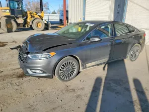 Ford Fusion TITANIUM 2.0L 4 2017