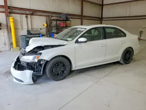 Volkswagen Jetta 1.8L 4 2014