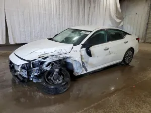 Nissan Altima 2.5L 4 2025