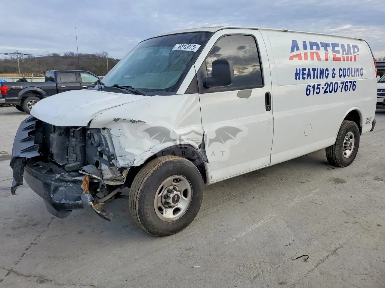 GMC Savana G3500 6.0L 8 2010