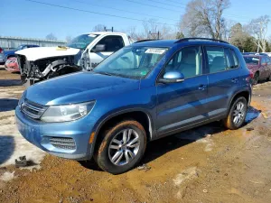 Volkswagen Tiguan S 2.0L 4 2017