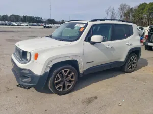 Jeep Renegade LATITUDE 2.4L 4 2017