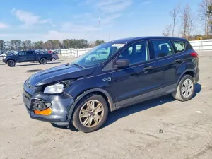 Ford Escape S 2.5L 4 2014