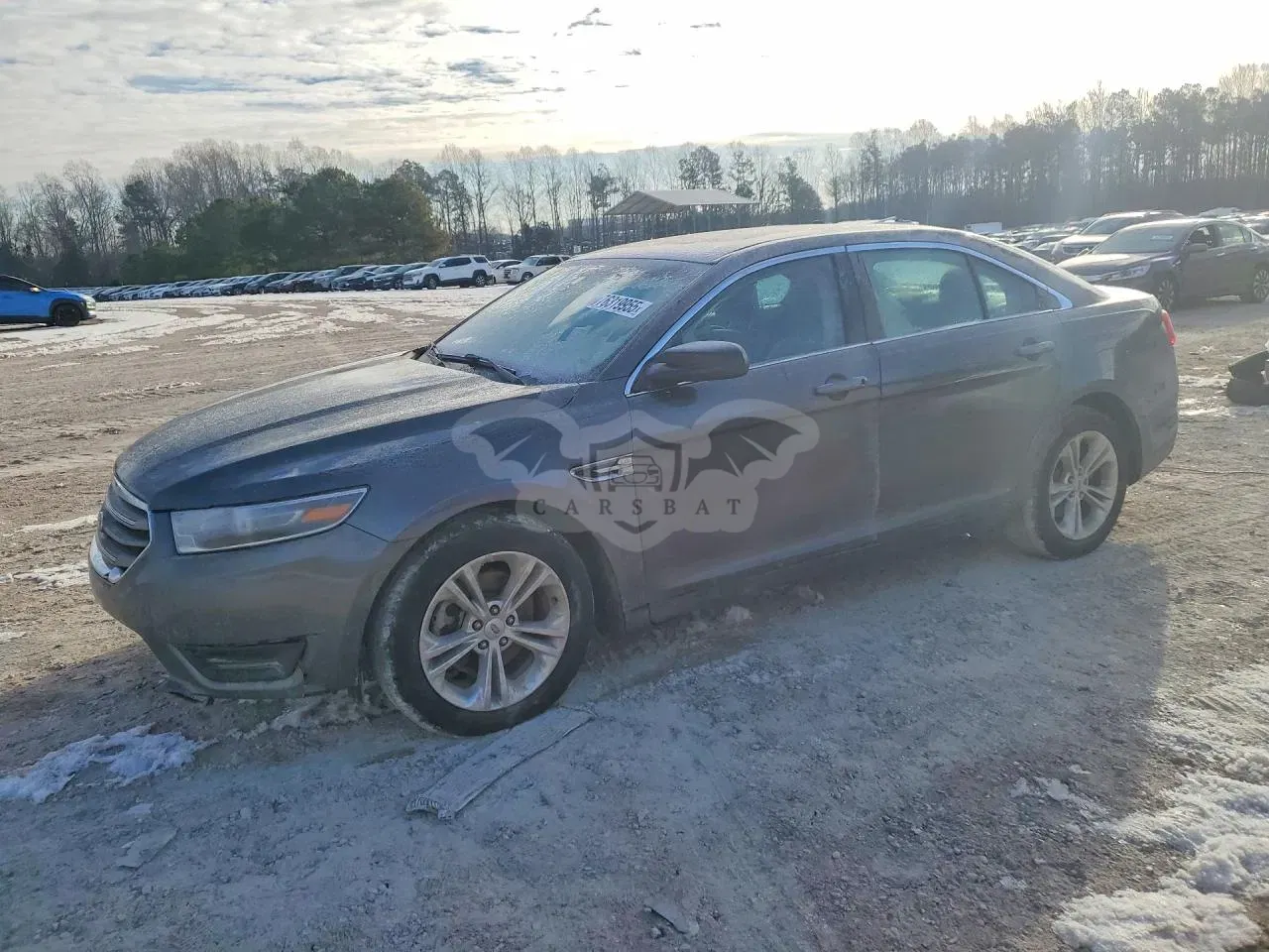 Ford Taurus SE 3.5L 6 2018