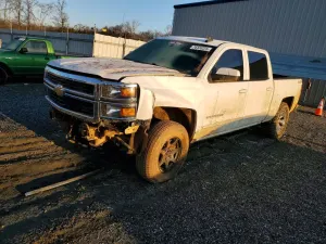 Chevrolet Silverado 1500 K1500 LT 5.3L 8 2015