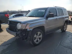 Jeep Patriot LATITUDE 2.0L 4 2016