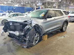 Ford Explorer XLT 2.3L 4 2023